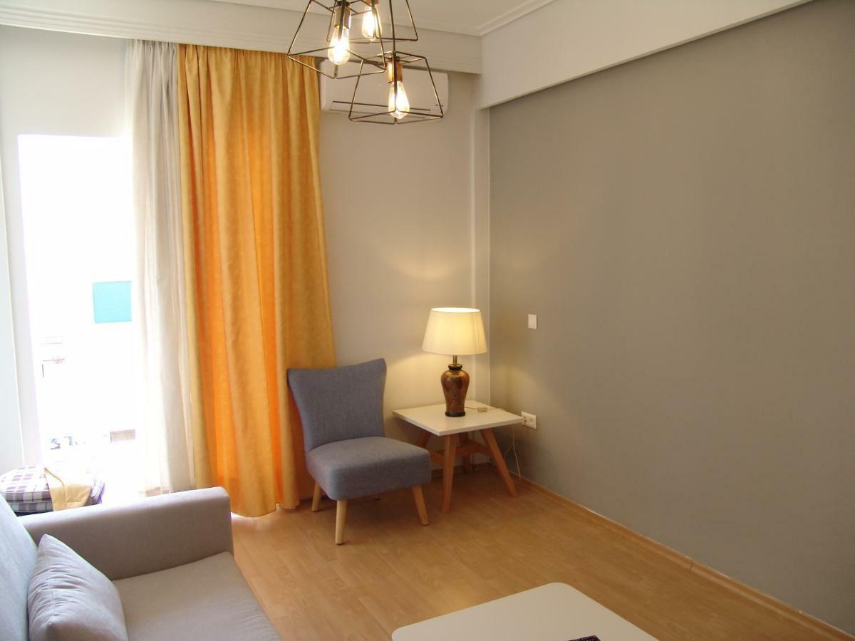 Grace Apartments Loutráki Esterno foto